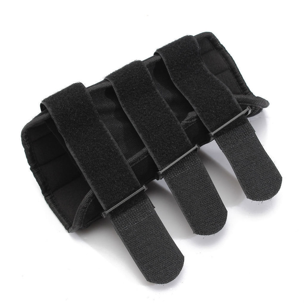 Hand brace with adjustable straps